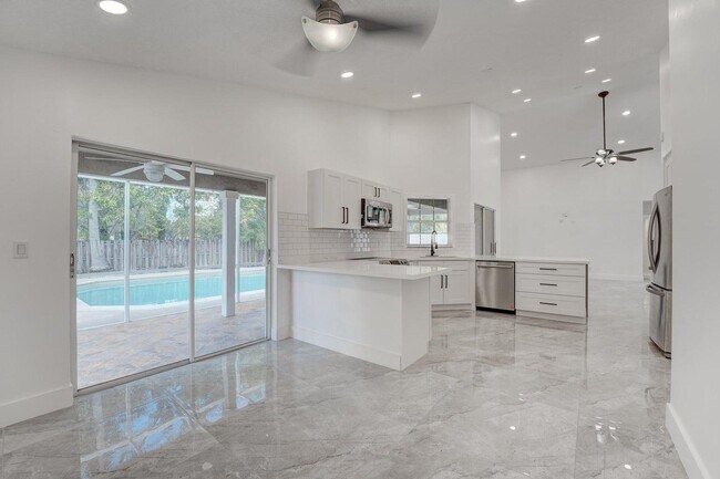 Photo - 10791 SW 10th Pl