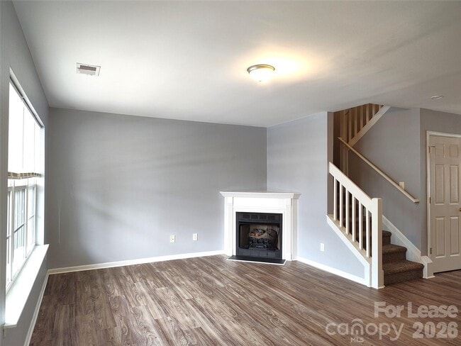 Photo - 14934 Deshler Ct