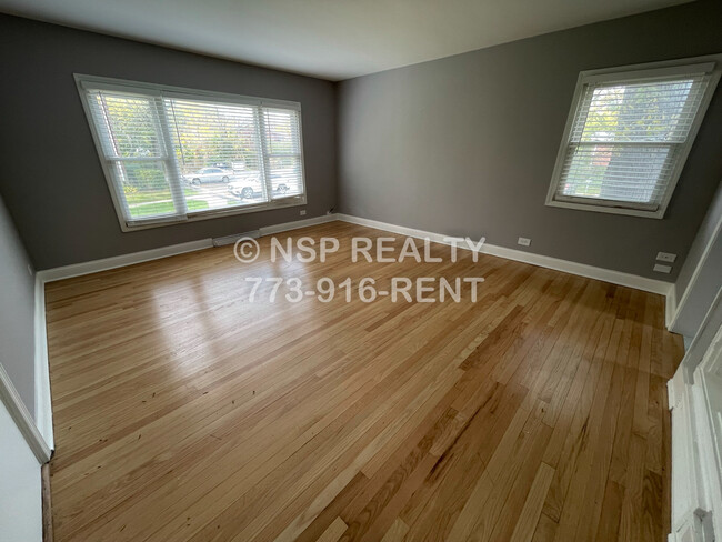 Photo - 1147 Deerfield Rd Condo Unit B