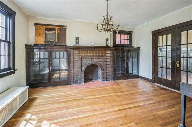 Photo - 3482 Beechwood Blvd