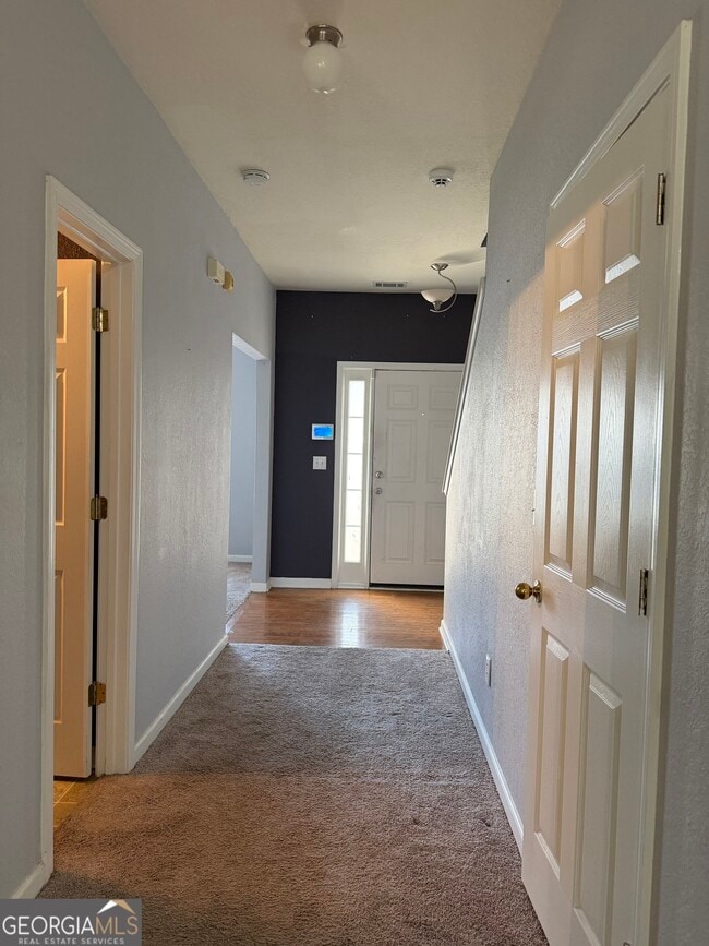 Photo - 2807 Snapfinger Manor