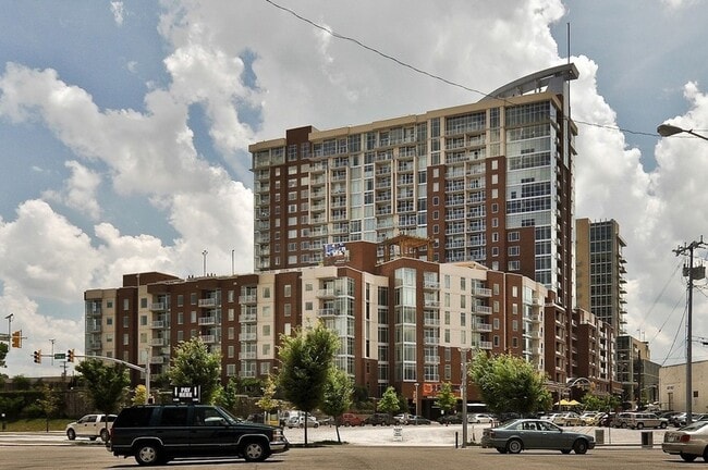 Photo - 600 12th Ave S Unit 1913