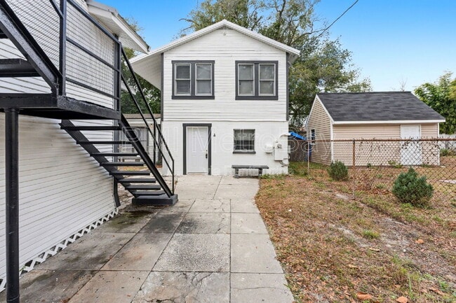 Building Photo - 2914 N 10th St Unit A