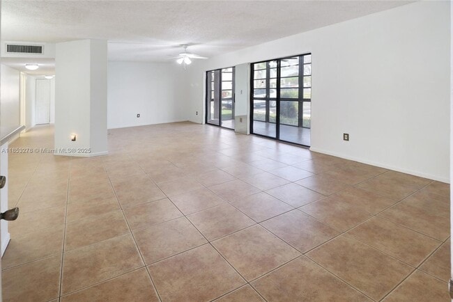 Photo - 9887 N Belfort Cir Unit 112