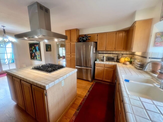 Photo - 7146 Danko Dr Unidad 7146 Danko Drive - Main House