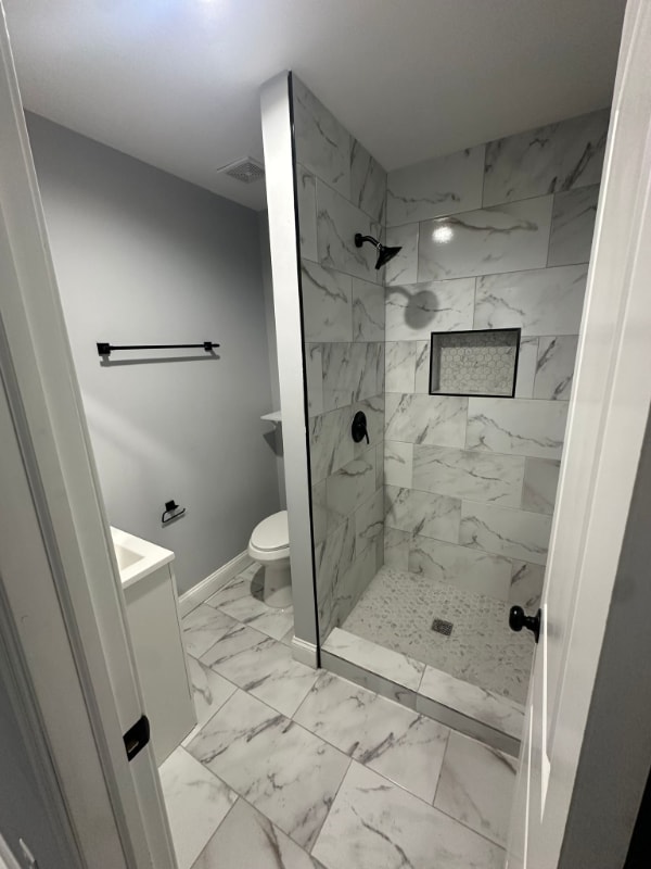 Photo - 407 N Lakewood Ave