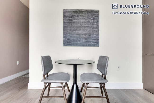 Photo - 1324 North Capitol St NW Unidad FL3-ID1159