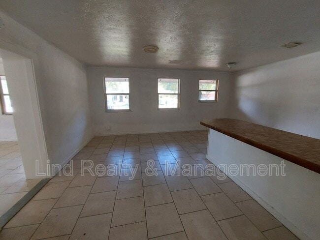 Photo - 7232 Rutledge Pearson Dr