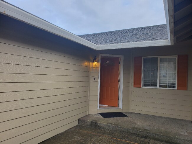 Photo - 19501 SE 42nd Cir