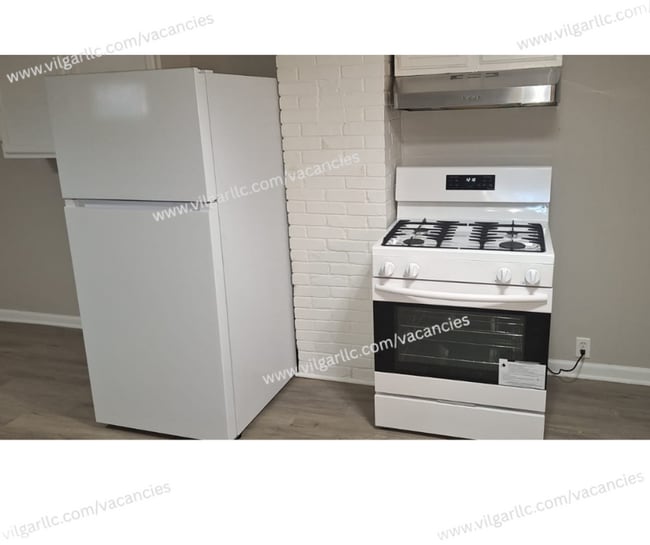 Photo - 1605 Pine St Unit C(lower level)