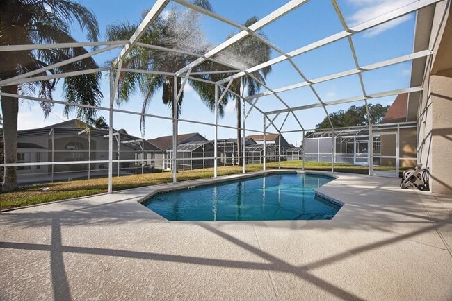 Photo - 355 High Point Dr