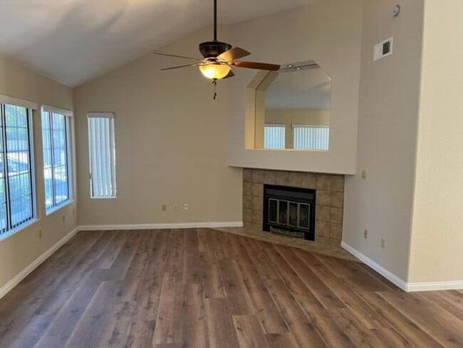 Photo - 8113 Wimbley Way