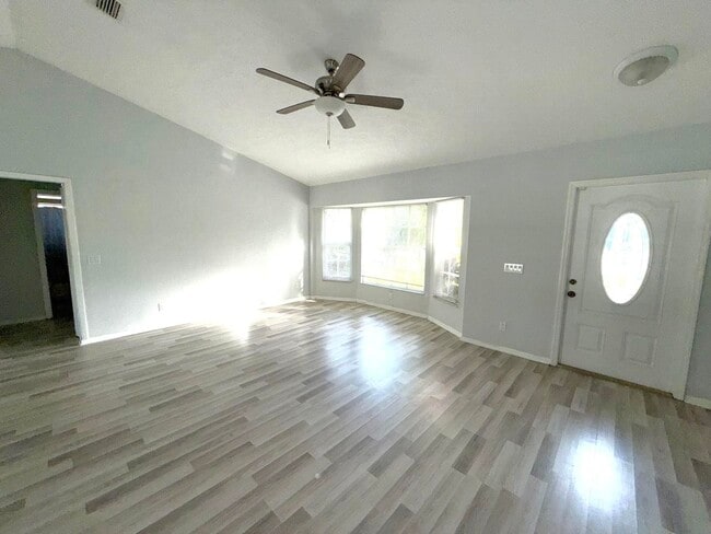 Photo - 1050 SE Euclid Ln