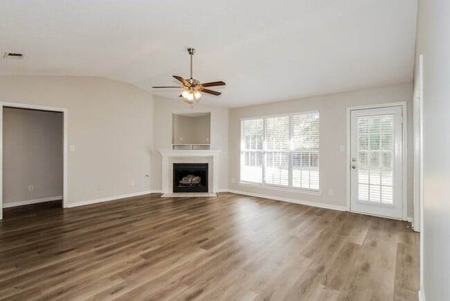 Photo - 11625 Belle Manor Dr