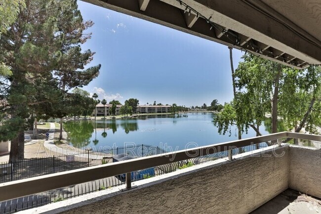 Building Photo - 11666 N 28th Dr Unit 217 Rental