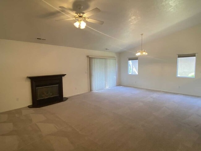 Photo - Charming Home Near Mathis Park