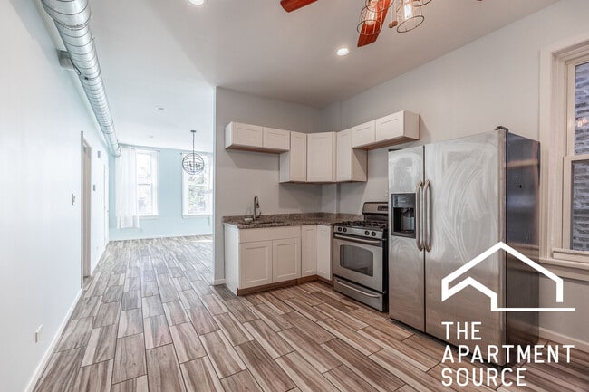 Building Photo - 1638 W 18th Pl Unit 2F