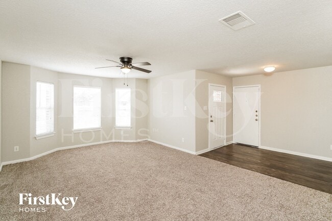 Photo - 851 Quitman Oak