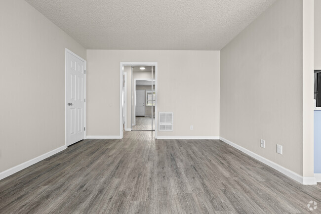 1BR, 1BA - 650SF - Sahara - Living Room