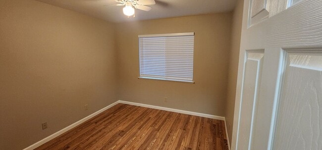 Photo - Spacious 4-Bedroom, 3-Bath Home for Rent in Elk Grove!