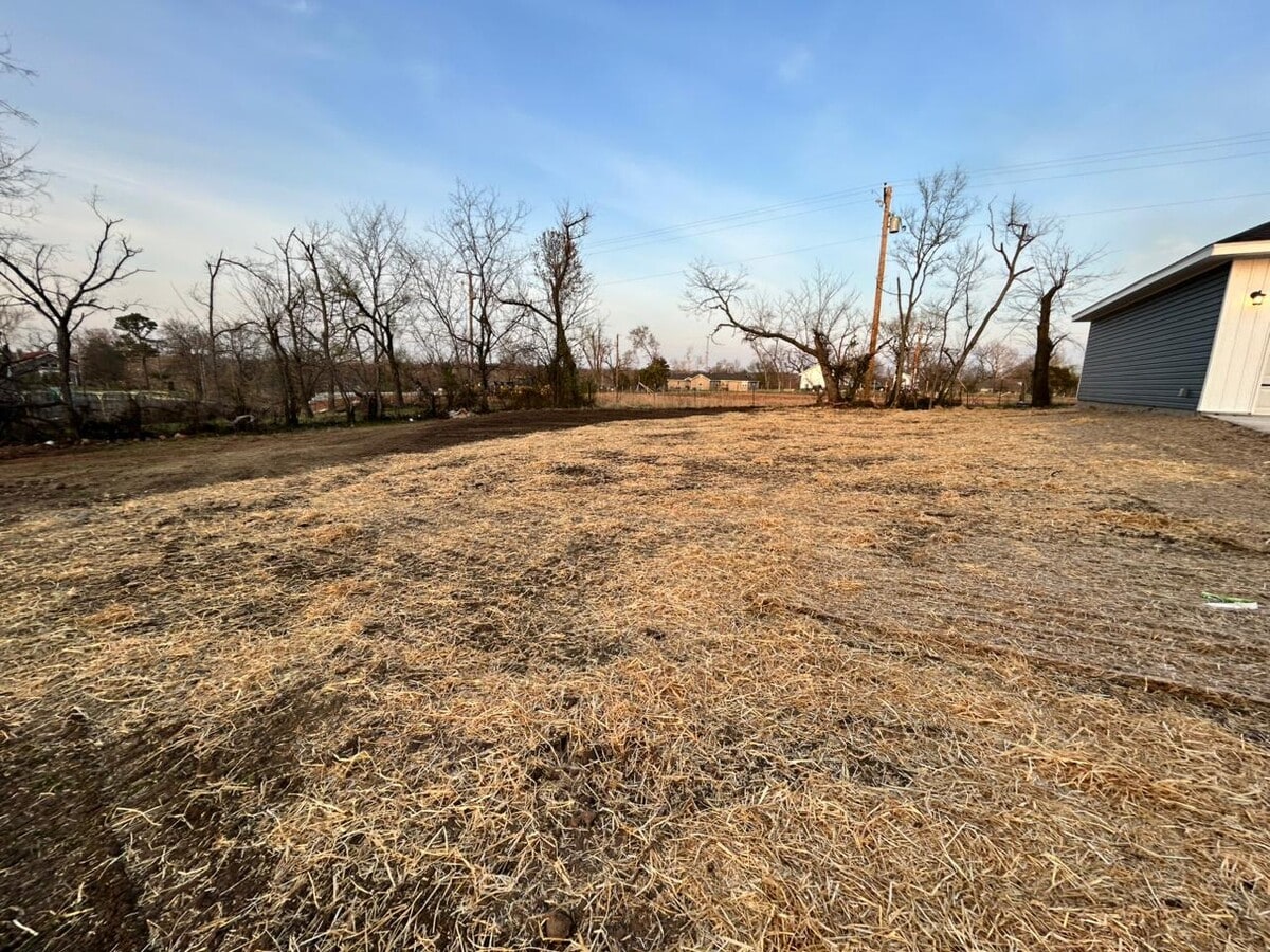 Photo - 3805 Creswell Dr