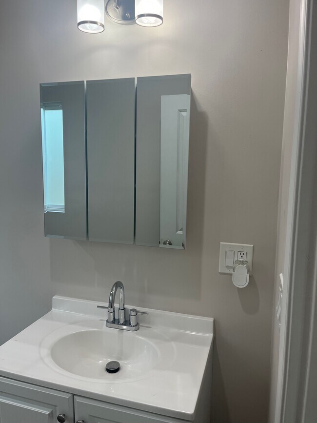 Photo - 607 S Fir Ave Unit c