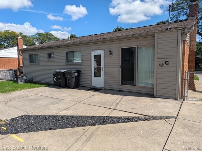 14569 Blue Skies St