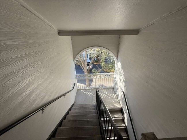 Photo - 5117 City St