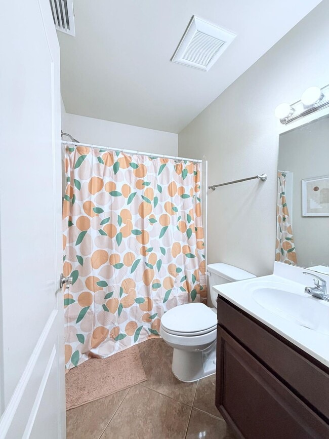Photo - 4565 Osborne Ave