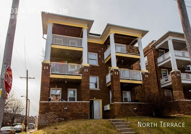 Building Photo - 203 W 38th St Unit 1W Rental