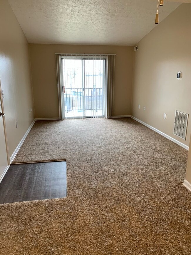 Walnut Manor Apartments