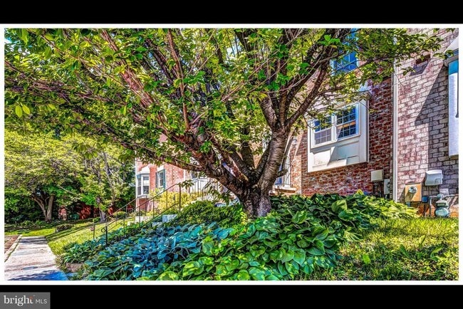 Photo - 26 Spring Glen Ct