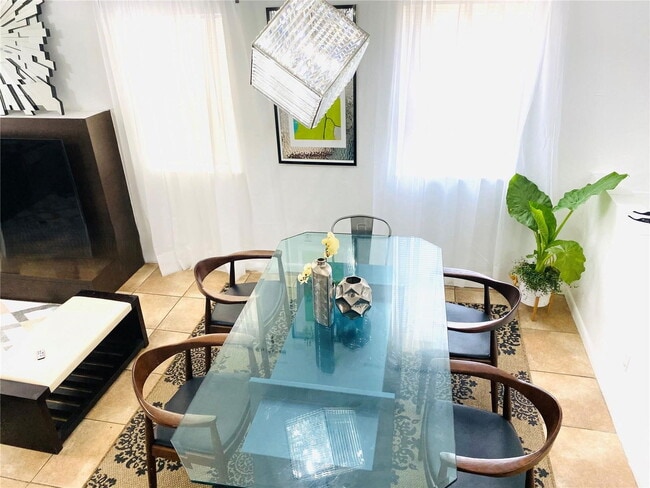 Photo - 4615 N Miami Ave