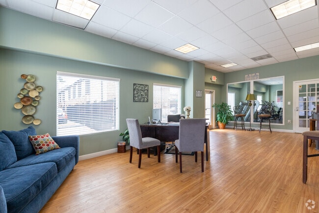 Photo - Tiffanys at the Galleria