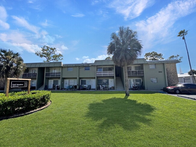 Building Photo - 1852-A Golf View Avenue #10 Unit 10