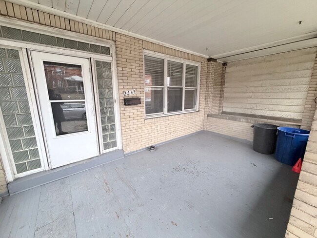 Photo - 2233 Brownsville Rd