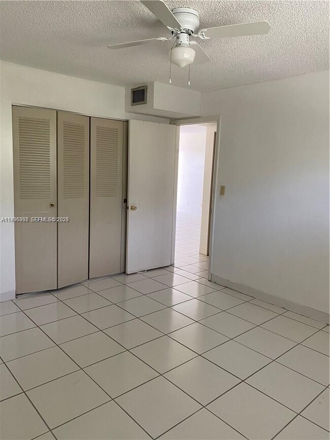 Photo - 6211 SW 37th St Unidad 203