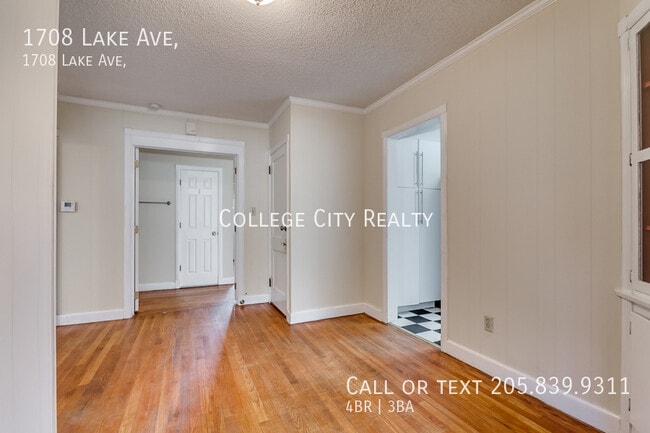 Photo - 1708 Lake Ave