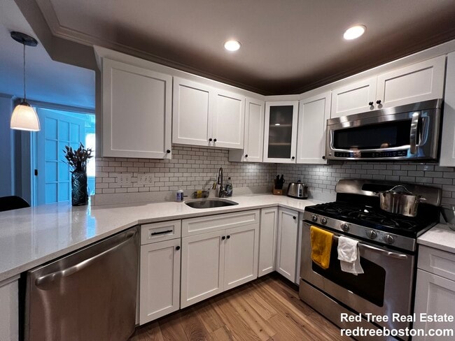 Photo - 10 Symmes St Unit 1