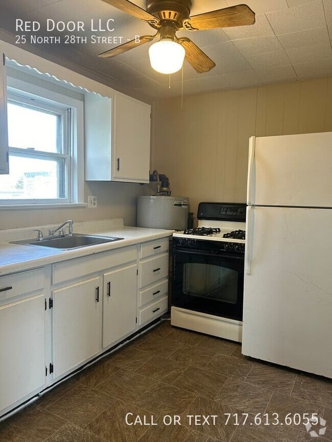 Building Photo - 25 N 28th St Unit B Rental