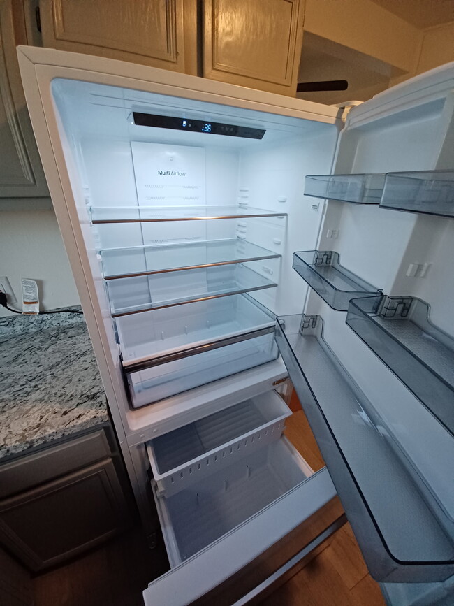 Photo - 45045-45047 Redwood Ave