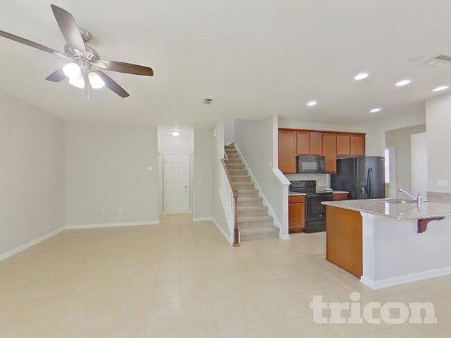 Photo - 454 Vineyard Ln