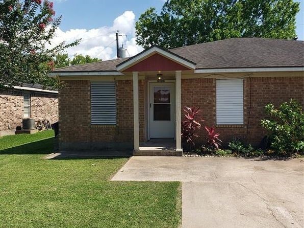 Building Photo - 12207 11th St Rental