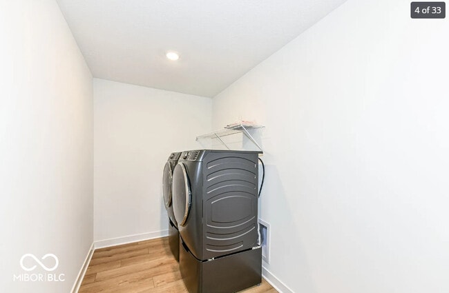 Photo - 5155 Summerton St