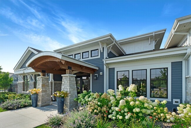 Seasons at Orchard Hills Clubhouse Exterior