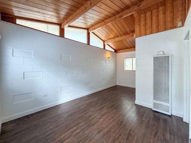 Photo - 313-317 Highland Dr. Unidad 313 Highland Dr.