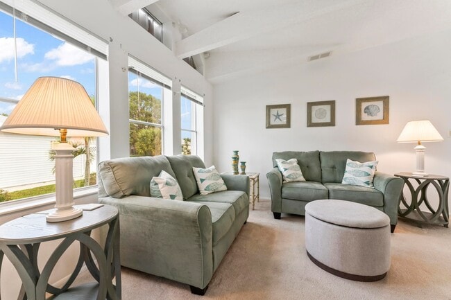 Photo - 8913 SW Chevy Cir