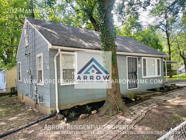 Building Photo - 202 Manning Ave