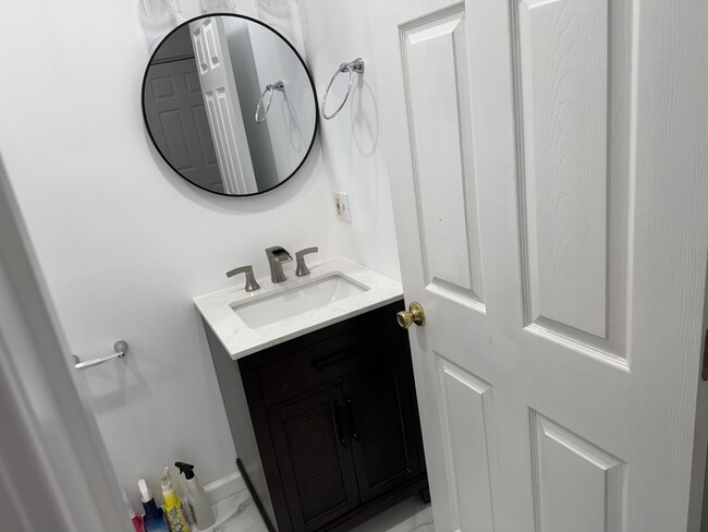 Photo - 48 1/2 3rd St Unit Multi family 2nd and 3rd