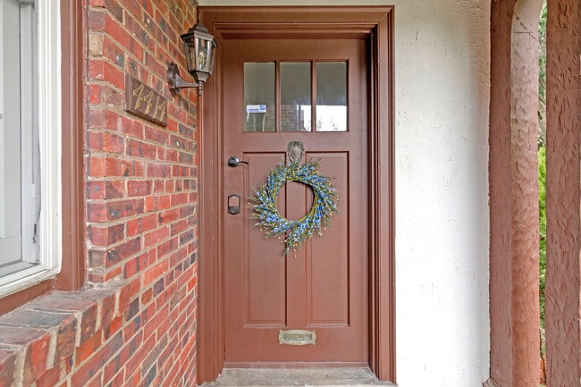 Photo - 4414 Volta Pl NW